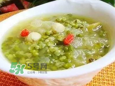 寶寶能喝綠豆水嗎？寶寶能喝綠豆湯嗎？