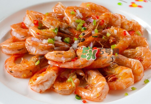 金蟬和蝦能一起吃嗎？孕婦吃完蝦能吃金蟬嗎？