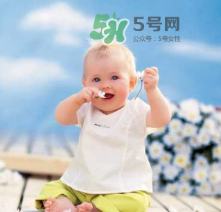 寶寶口腔潰瘍吃什么好？寶寶口腔潰瘍吃什么好得快？