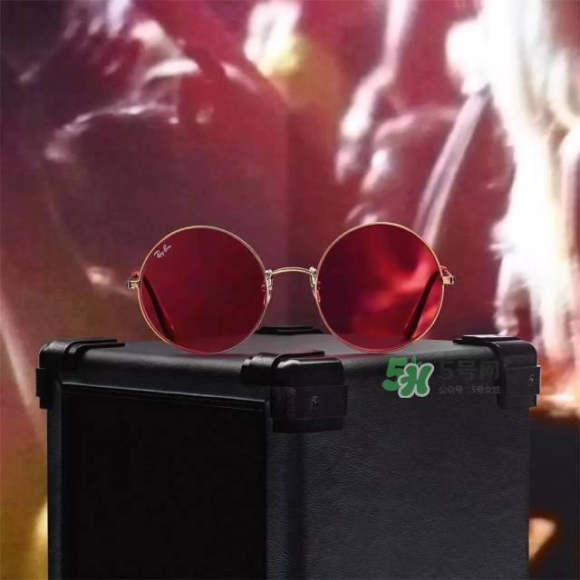 今年流行的彩色墨鏡款式 今年流行什么彩色墨鏡款式 今年流行的彩色墨鏡款式 今年流行什么彩色墨鏡款式