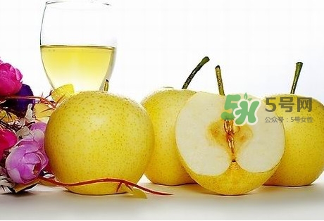 梨子冰糖可以治咳嗽嗎？梨子冰糖水止咳嗎