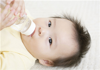 寶寶喝什么水好？寶寶喝哪種水好？