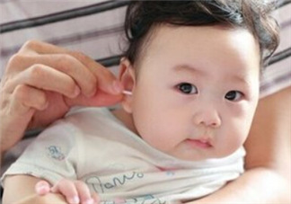 兒童耳屎成硬塊怎么辦？?jī)和撼捎矇K有危害嗎？