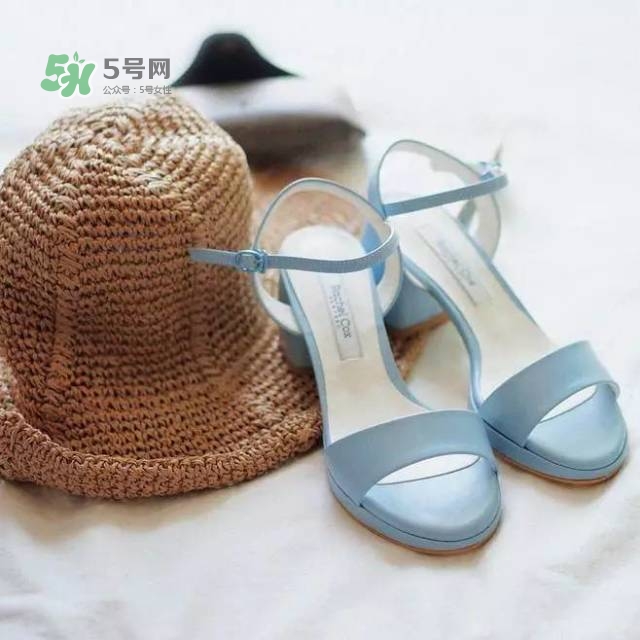 穿什么涼鞋顯腿長 顯腿細(xì)的涼鞋推薦 穿什么涼鞋顯腿長 顯腿細(xì)的涼鞋推薦