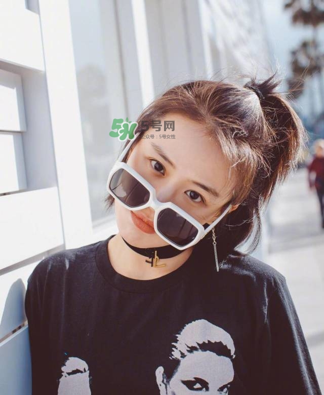 今年流行的彩色墨鏡款式 今年流行什么彩色墨鏡款式 今年流行的彩色墨鏡款式 今年流行什么彩色墨鏡款式