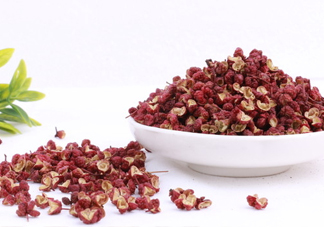 花椒不適合哪些人泡腳？女人用花椒水泡腳好嗎