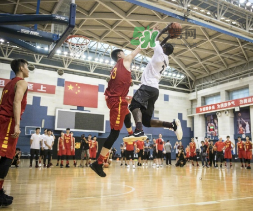 耐克2017歐文亞洲行北京站上腳穿的球鞋是什么型號(hào)？