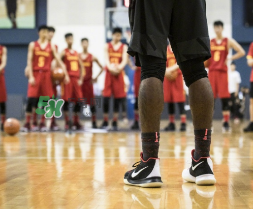 耐克2017歐文亞洲行北京站上腳穿的球鞋是什么型號(hào)？
