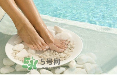 醋泡腳可以天天泡嗎？醋泡腳可以反復(fù)用嗎