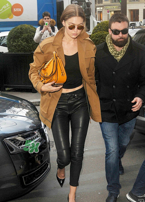 miumiu馬鞍包尺寸多大？miumiu馬鞍包尺寸有幾種？