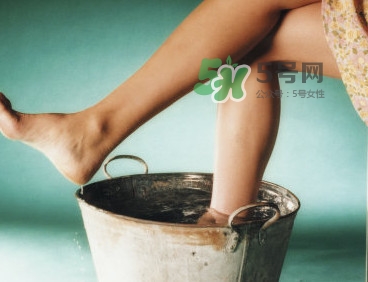 花椒不適合哪些人泡腳？女人用花椒水泡腳好嗎