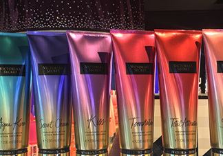 維秘身體乳怎么用？維多利亞的秘密身體乳怎么樣？