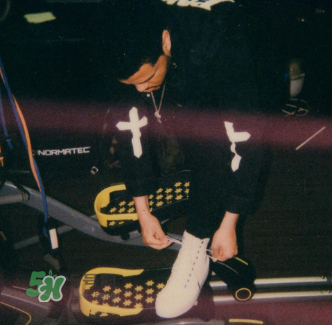 puma與the weeknd盆栽哥聯(lián)名xo簽名鞋什么時候發(fā)售？