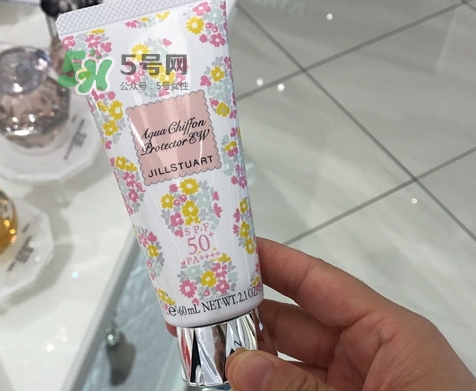 jill stuart純白花漾雪紡防曬霜多少錢_專柜價格 jill stuart純白花漾雪紡防曬霜多少錢_專柜價格