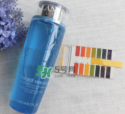 蘭蔻清瀅嫩膚水怎么樣？蘭蔻清瀅嫩膚水好用嗎？