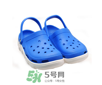 洞洞鞋是什么?洞洞鞋的危害 洞洞鞋是什么?洞洞鞋的危害