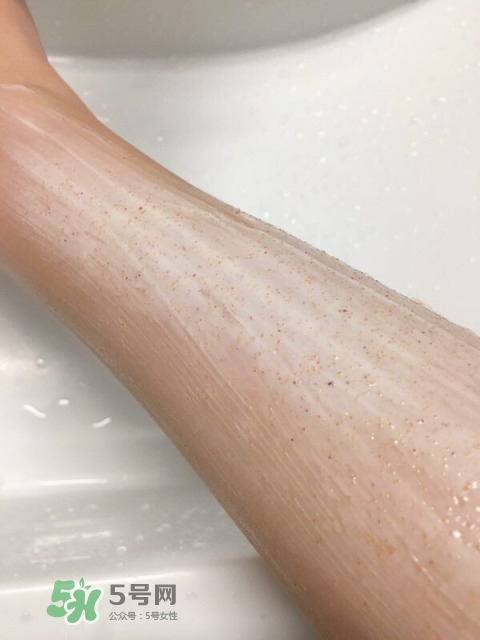 ahc身體磨砂膏多少錢？ahc玻尿酸香水磨砂膏專柜價格