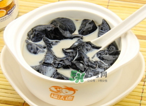 龜苓膏一天吃多少合適？龜苓膏一次吃多少克