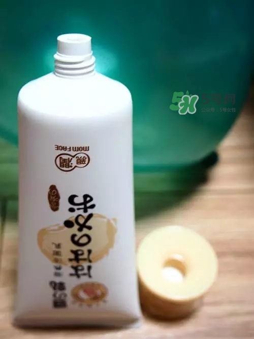 親潤(rùn)孕婦護(hù)膚品怎么樣？親潤(rùn)豆乳補(bǔ)水系列好用嗎？