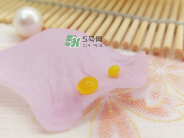 wei蔚藍之美明王朝御容精華水怎么用_使用方法 wei蔚藍之美明王朝御容精華水怎么用_使用方法