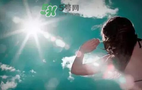 三伏天容易中暑嗎？三伏天怎么預(yù)防中暑？