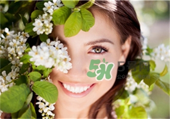 怎么讓口紅不掉色？口紅持久不掉色