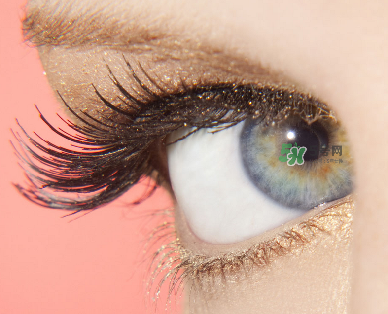 種睫毛會不會過敏？種睫毛過敏怎么辦？