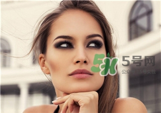 為什么會眼部水腫？眼部水腫的原因