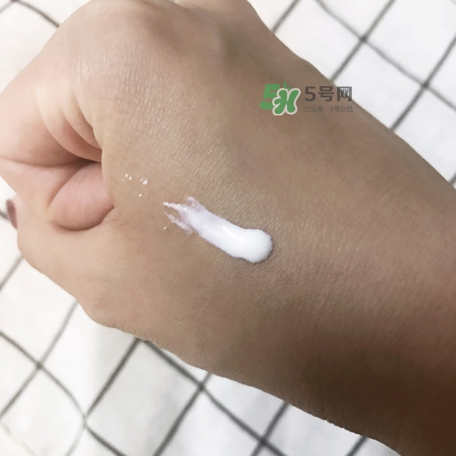 佳雪防曬霜怎么用？佳雪防曬霜要卸妝嗎