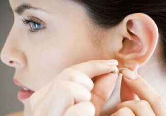 8月份可以打耳洞嗎？八月份可以打耳洞嗎？