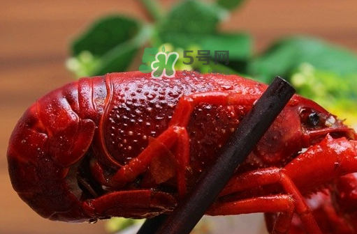 麻辣小龍蝦上火嗎？吃麻辣小龍蝦上火嗎？