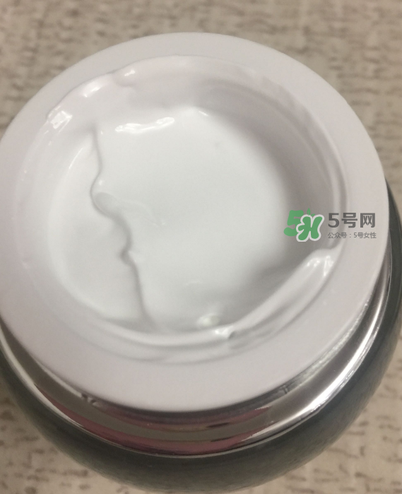 歐詩漫素顏霜多少錢？歐詩漫素顏霜價格