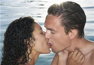 初吻怎么接吻？如何接吻不像初吻？