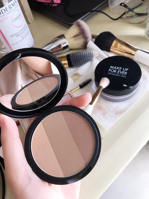 簡單的化妝步驟 最簡單的化妝步驟 簡單的化妝步驟 最簡單的化妝步驟