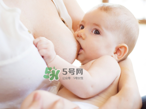 三伏天坐月子可以出門嗎？坐月子多久可以出門？