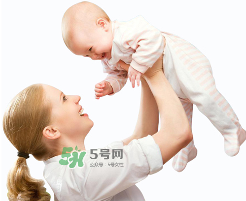 三伏天坐月子可以出門嗎？坐月子多久可以出門？