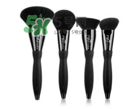 基礎(chǔ)眼影的畫法步驟圖 基礎(chǔ)眼影的畫法 基礎(chǔ)眼影的畫法步驟圖 基礎(chǔ)眼影的畫法