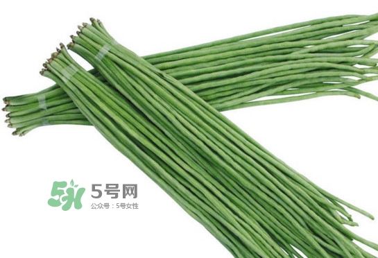 豇豆是什么樣的？豇豆是長豆角嗎？