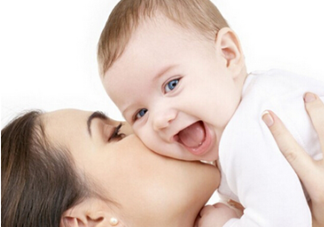 3~5個(gè)月的寶寶有多了解這個(gè)世界？寶寶睡眠習(xí)慣如何規(guī)范？