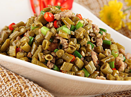 酸豇豆炒什么好吃？酸豇豆可以炒什么