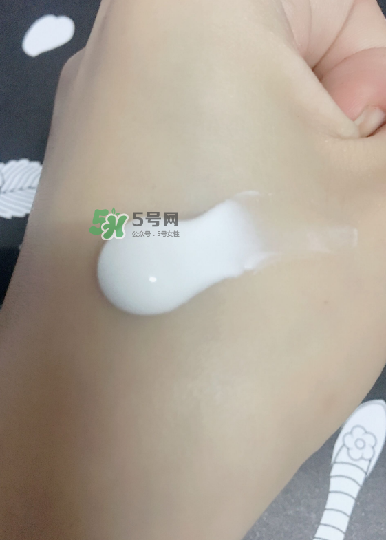 雅漾芙蓉蜜怎么樣？雅漾芙蓉蜜好用嗎？