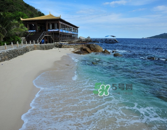 9月份去三亞合適嗎？九月份去三亞穿什么？