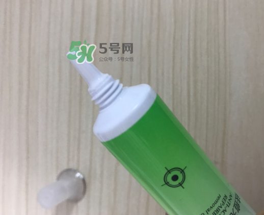 雪完美祛痘精華怎么樣？雪完美祛痘精華好用嗎？