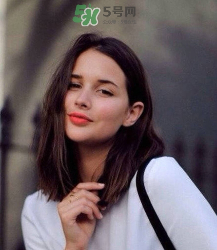 鎖骨發(fā)怎么扎好看？鎖骨發(fā)怎么打理？