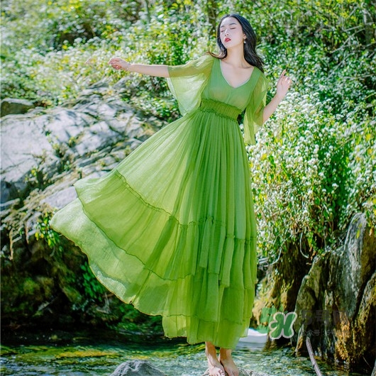 9月份穿什么衣服？九月份穿衣搭配