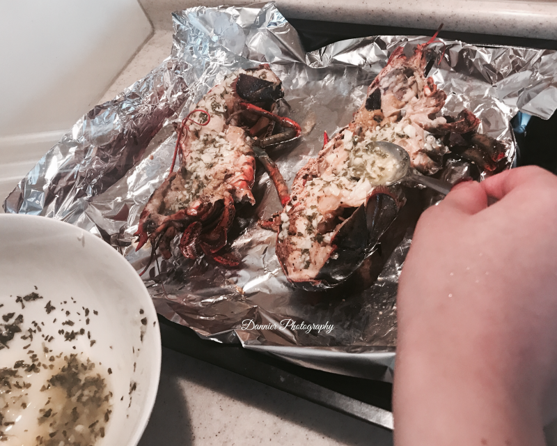 蒜蓉芝士焗波士頓龍蝦怎么做 蒜蓉波士頓龍蝦的做法 蒜蓉芝士焗波士頓龍蝦怎么做 蒜蓉波士頓龍蝦的做法