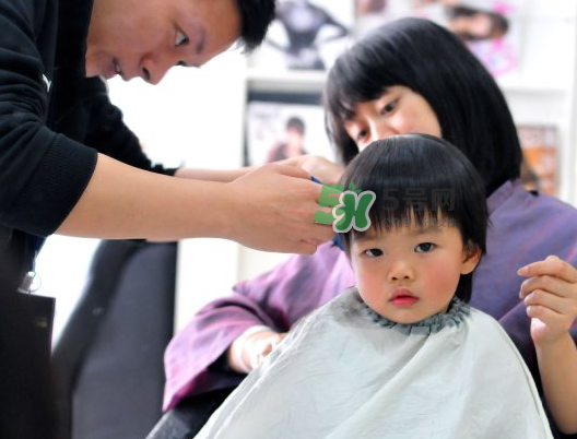 閏六月可以理發(fā)嗎？2017年六月理發(fā)吉日