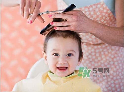 閏六月可以理發(fā)嗎？2017年六月理發(fā)吉日