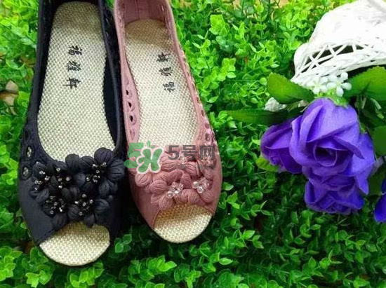 閏月鞋什么時候買2017？閏月鞋應(yīng)該買什么顏色？