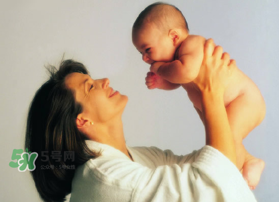 九月份可以斷奶嗎？九月份斷奶好不好？